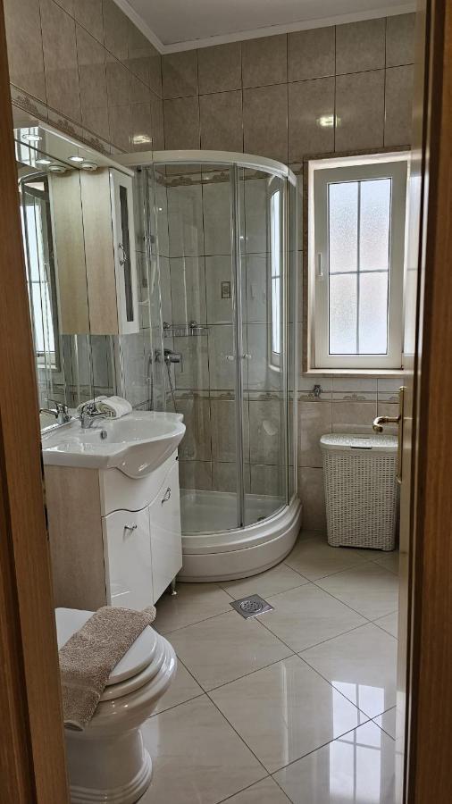 Apartmani Barnjak トロギール エクステリア 写真